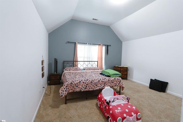 526 W Holloway Drive, Woodruff, SC 29388