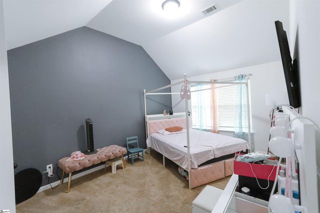 526 W Holloway Drive, Woodruff, SC 29388