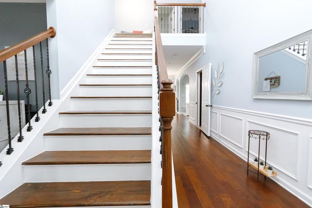 526 W Holloway Drive, Woodruff, SC 29388