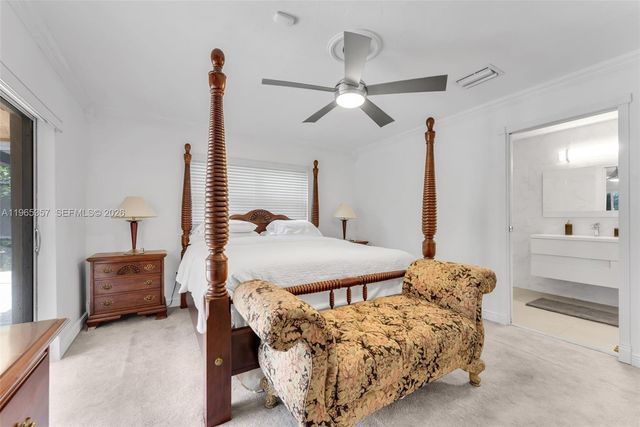 11201 SW 136th St, Miami, FL 33176