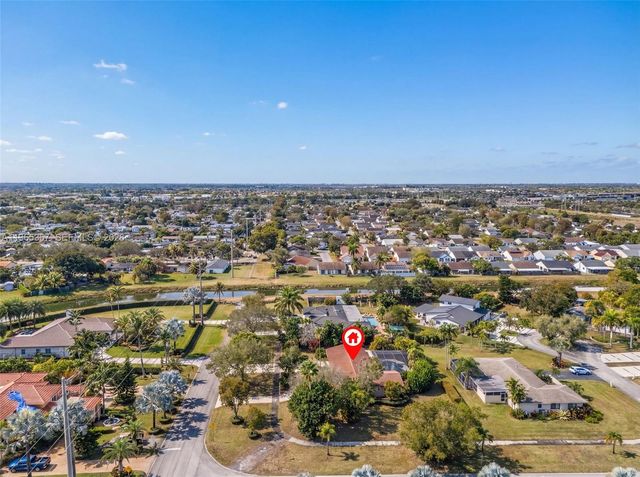 11201 SW 136th St, Miami, FL 33176