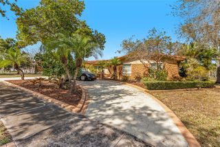 11201 SW 136th St, Miami, FL 33176