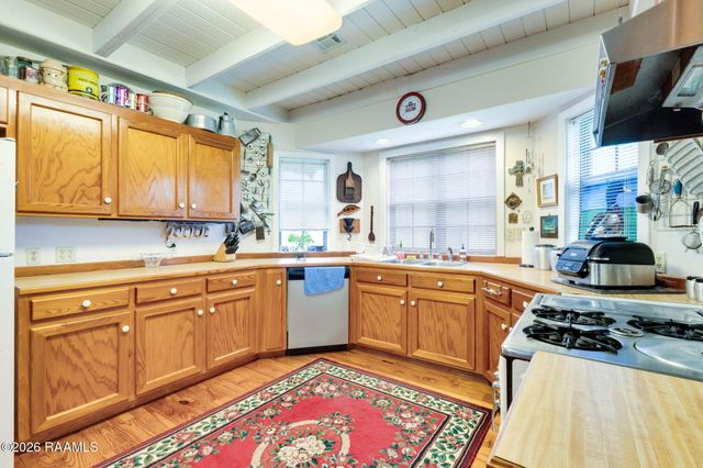 246 Highway 182, Sunset, LA 70584