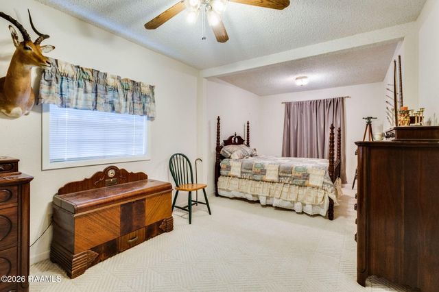 246 Highway 182, Sunset, LA 70584