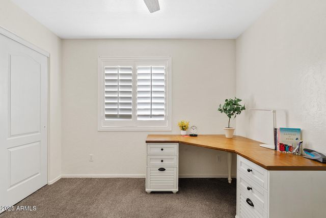 861 W SHELLFISH Drive, Gilbert, AZ 85233