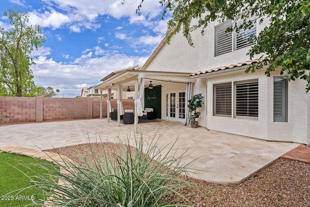 861 W SHELLFISH Drive, Gilbert, AZ 85233