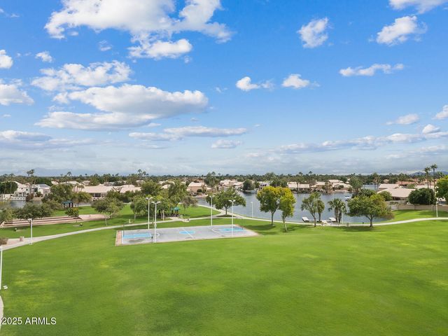 861 W SHELLFISH Drive, Gilbert, AZ 85233