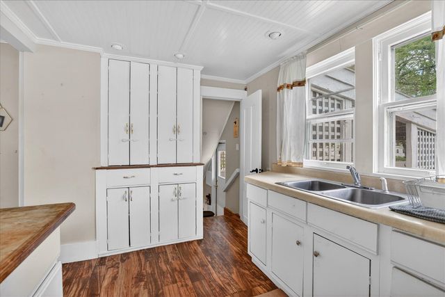 308 James Street, Parma, MI 49269