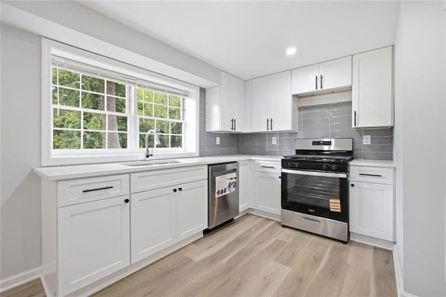 3464 Herschel Road, College Park, GA 30337