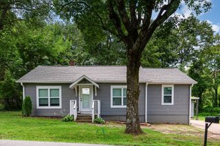 104 Morningside Dr, Portland, TN 37148