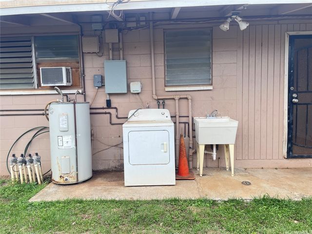 87-1761 Mohihi Street, Waianae, HI 96792