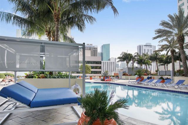 244 Biscayne Blvd 4608, Miami, FL 33132