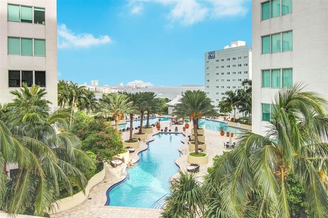 244 Biscayne Blvd 4608, Miami, FL 33132