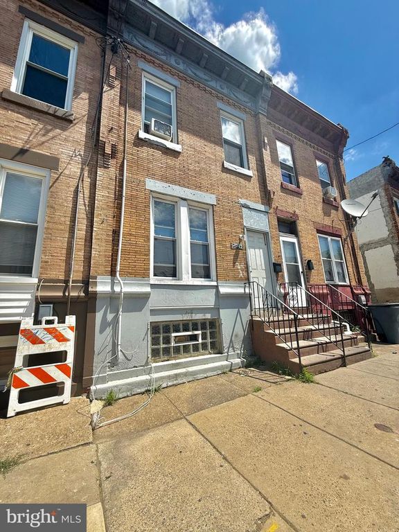 2841 W HUNTINGDON ST, Philadelphia, PA 19132
