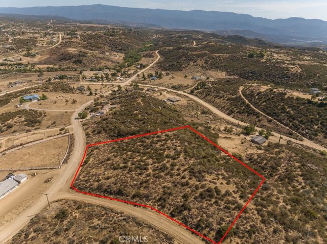 874 Lake Canyon Drive, Aguanga, CA 92536