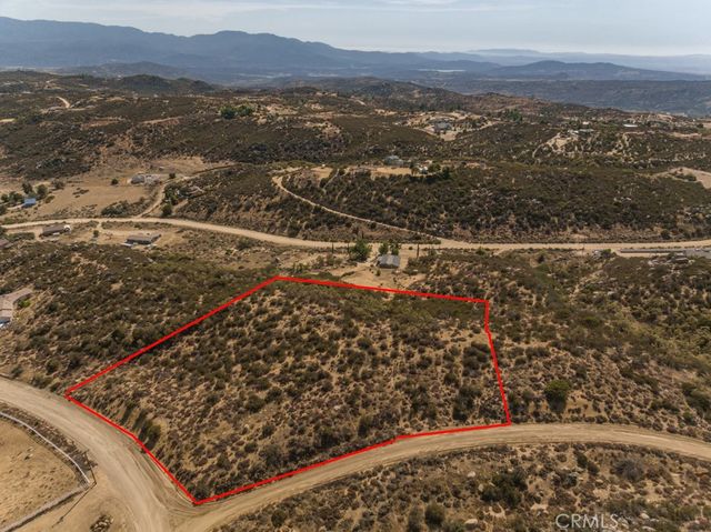 874 Lake Canyon Drive, Aguanga, CA 92536