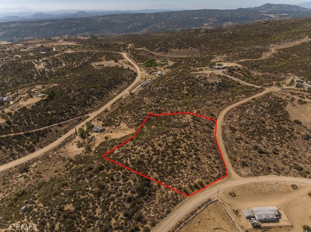 874 Lake Canyon Drive, Aguanga, CA 92536