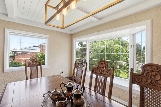 1033 S Heincke Road, Miamisburg, OH 45342