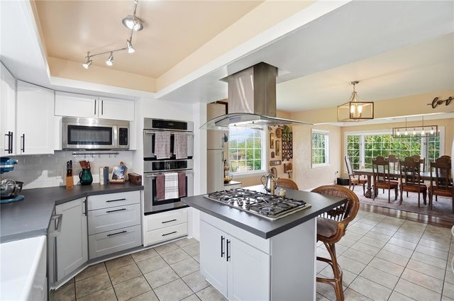 1033 S Heincke Road, Miamisburg, OH 45342
