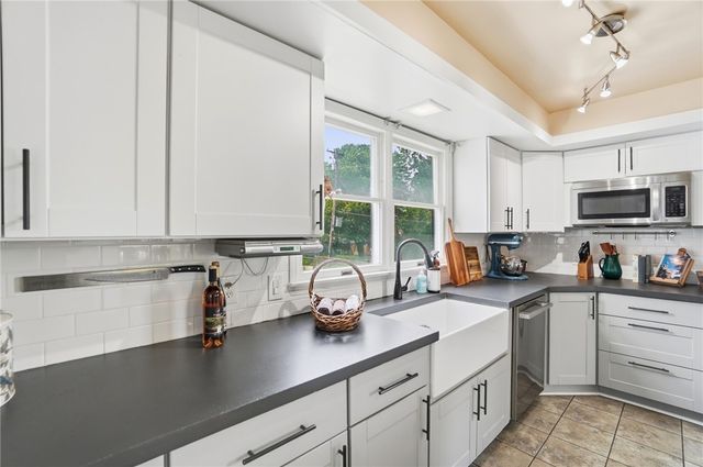 1033 S Heincke Road, Miamisburg, OH 45342