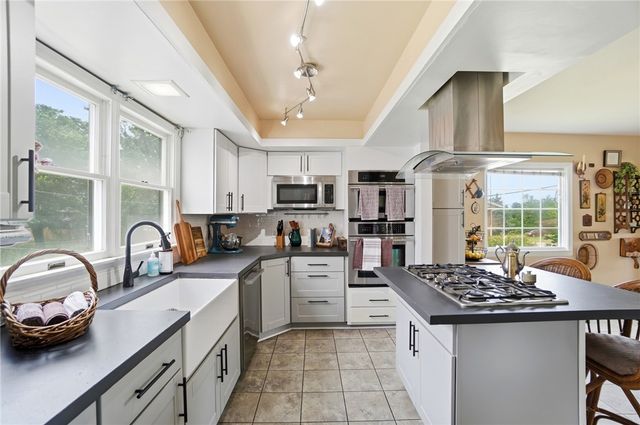 1033 S Heincke Road, Miamisburg, OH 45342