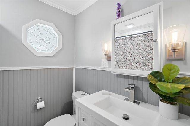 1033 S Heincke Road, Miamisburg, OH 45342