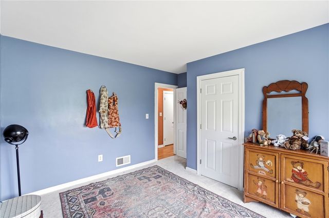 1033 S Heincke Road, Miamisburg, OH 45342