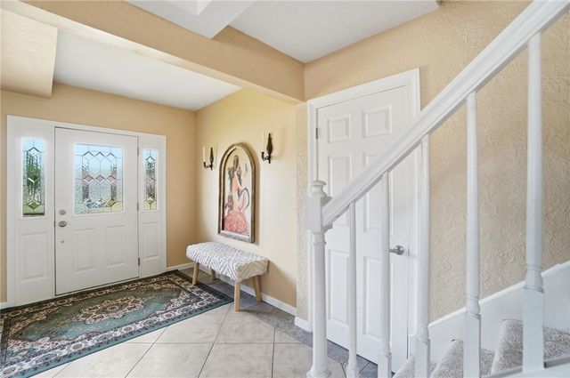 1033 S Heincke Road, Miamisburg, OH 45342