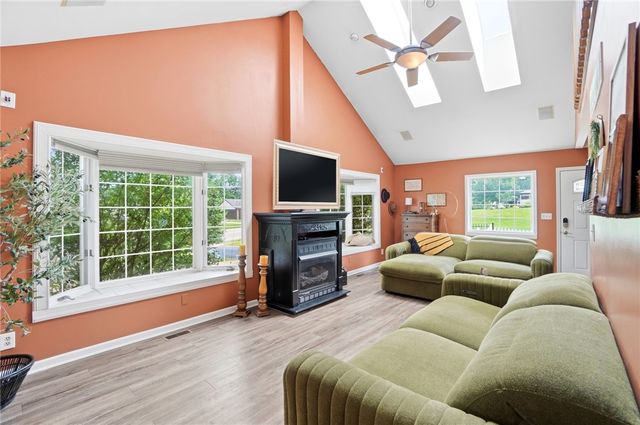 1033 S Heincke Road, Miamisburg, OH 45342