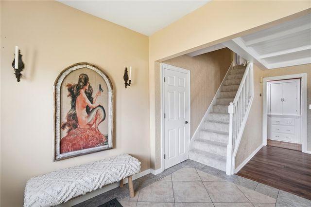 1033 S Heincke Road, Miamisburg, OH 45342