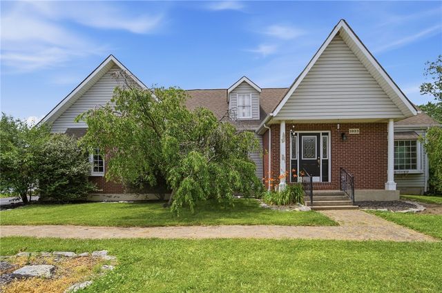 1033 S Heincke Road, Miamisburg, OH 45342
