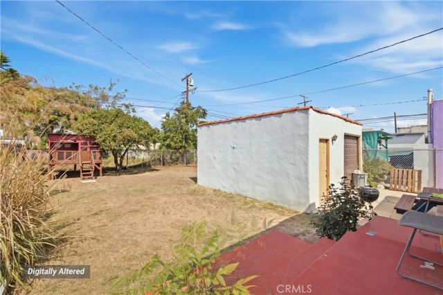 611 W 110th, Los Angeles, CA 90044