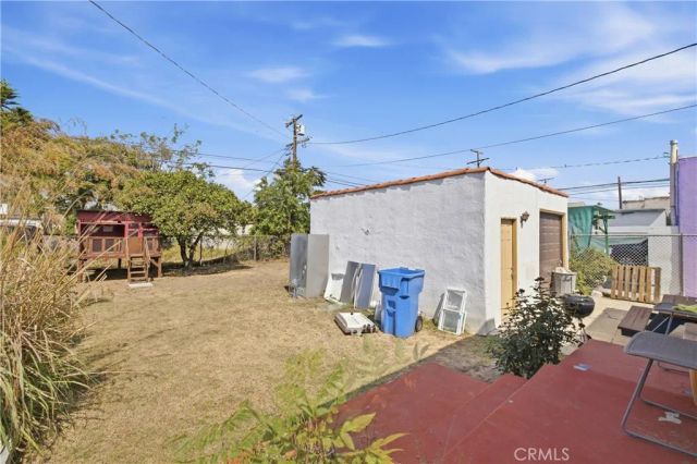 611 W 110th, Los Angeles, CA 90044