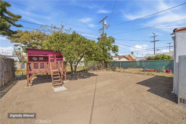 611 W 110th, Los Angeles, CA 90044