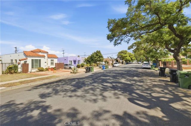 611 W 110th, Los Angeles, CA 90044