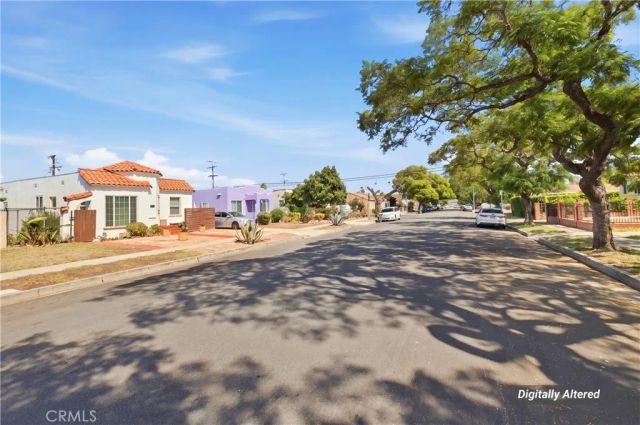 611 W 110th, Los Angeles, CA 90044