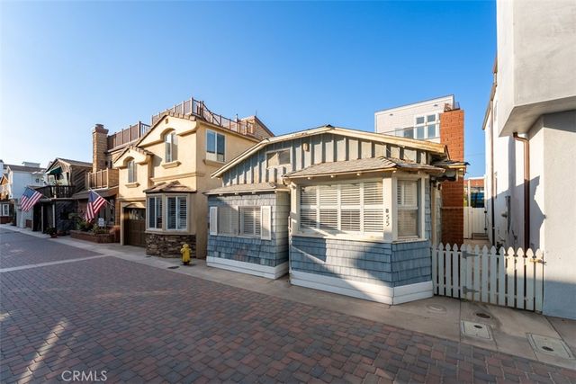 B Surfside, Surfside, CA 90743
