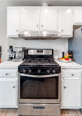 6600 Warner 15, Huntington Beach, CA 92647