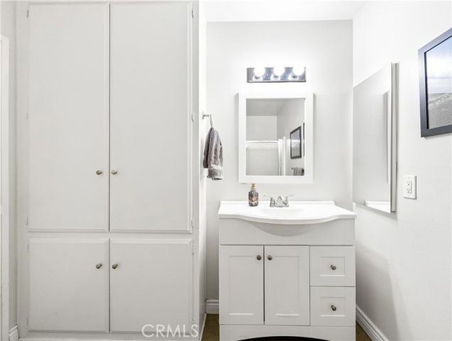 6600 Warner 15, Huntington Beach, CA 92647