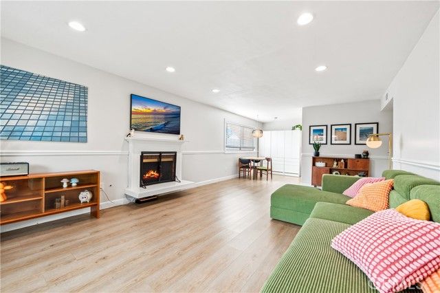 6600 Warner 15, Huntington Beach, CA 92647