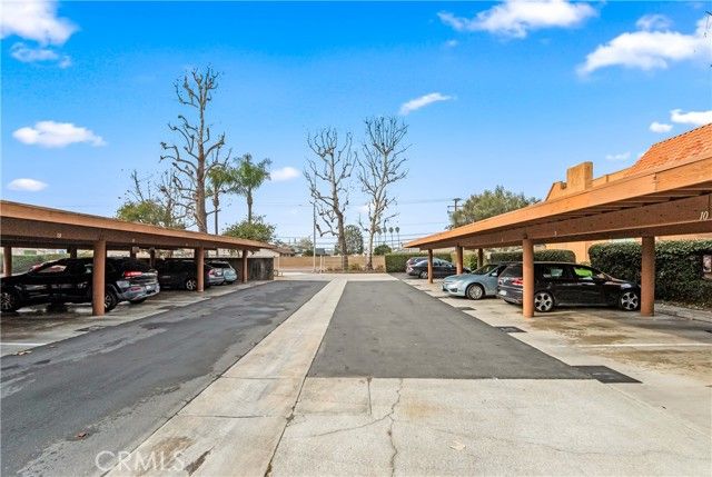 6600 Warner 15, Huntington Beach, CA 92647