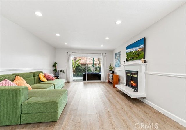 6600 Warner 15, Huntington Beach, CA 92647