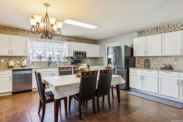 8151 Arrowhead Pool, San Antonio, TX 78254