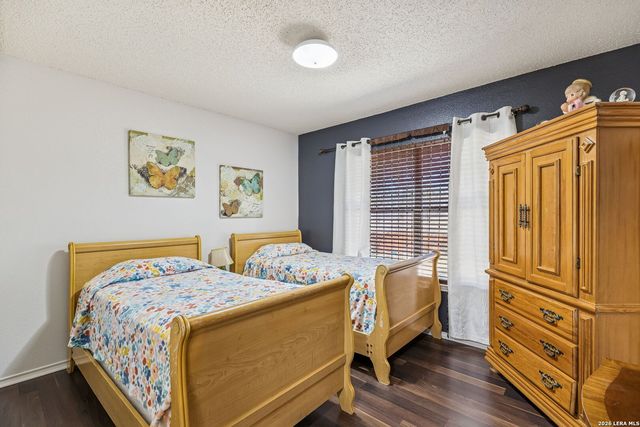 8151 Arrowhead Pool, San Antonio, TX 78254