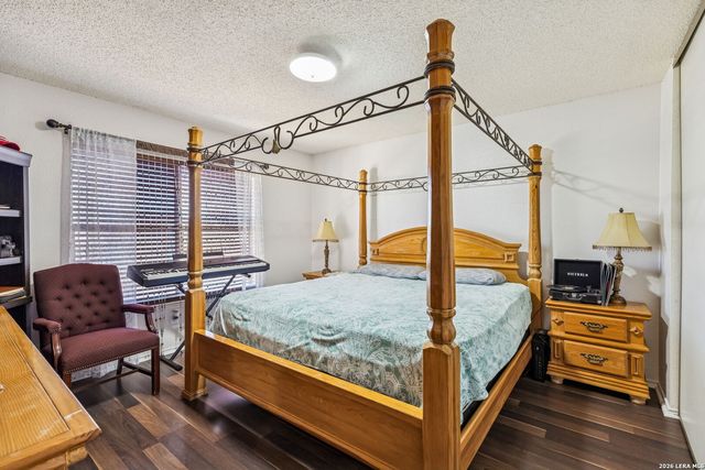 8151 Arrowhead Pool, San Antonio, TX 78254