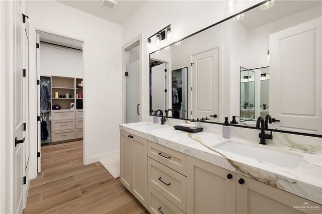 5601 Athena Avenue, Edinburg, TX 78542