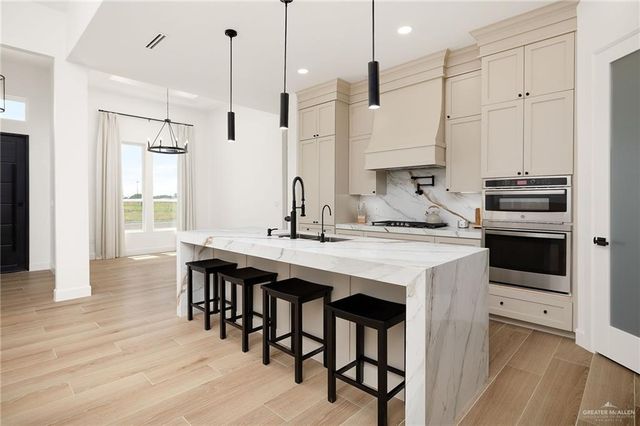 5601 Athena Avenue, Edinburg, TX 78542