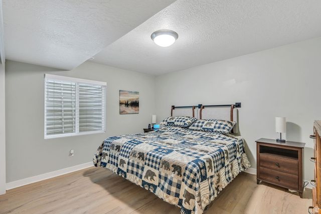 6447 W ARRANMORE DR, South Jordan, UT 84009