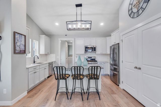 6447 W ARRANMORE DR, South Jordan, UT 84009