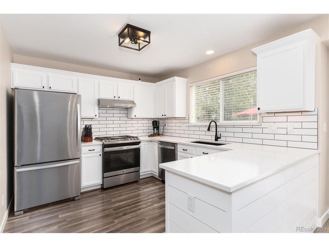 9449 Cove Creek Dr, Highlands Ranch, CO 80129